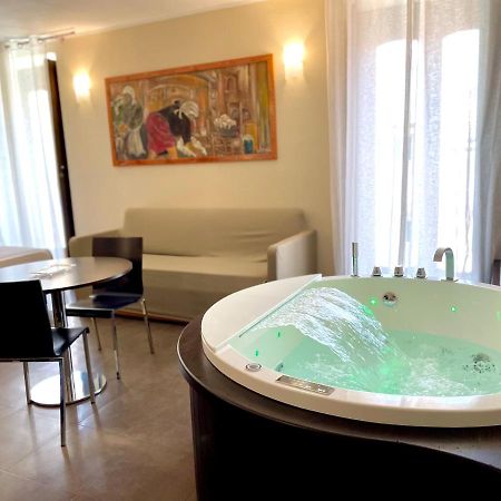 Bed and Breakfast Residenza Il Barone Тропея Экстерьер фото