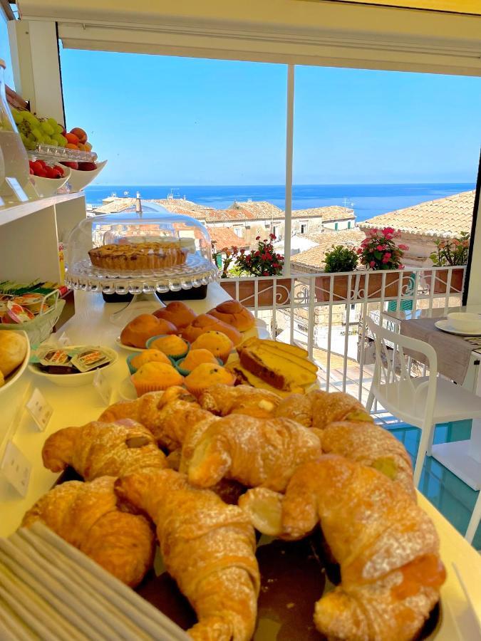 Bed and Breakfast Residenza Il Barone Тропея Экстерьер фото